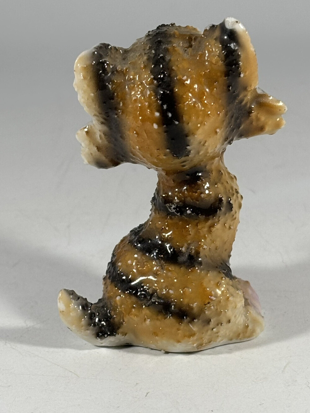 Vintage Striped Tabby Cat Kitten Spaghetti Figurine Green eyes Japan 2.5” - Picture 3 of 5